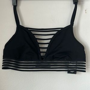 PINK Victoria Secret Ultimate Lightly Lined Bralette